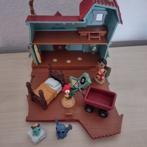 Disney Animators Collection Littles Lilo And Stitch Play Set Mini Figure House